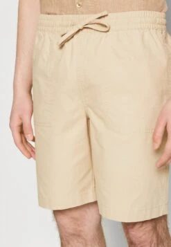 Pier One Shorts - Off-White 11 Pier One Shorts - Off-White -Boutique Fashion Men's Discount Store 02801d1dbdf4491ea7dba68d23706236