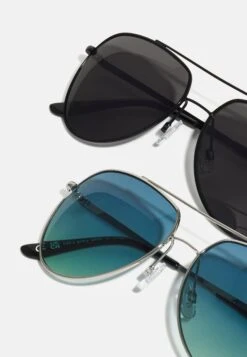 Pier One 2 Pack - Sunglasses - Black/Blue -Boutique Fashion Men's Discount Store 0536698a6dde466ab05cd7db74609b09