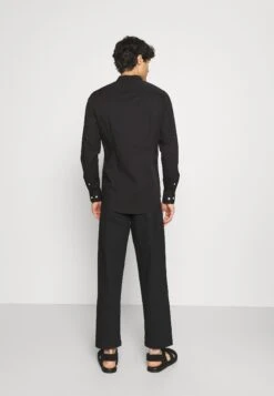 Pier One Muscle Fit Stand- Shirt - Black -Boutique Fashion Men's Discount Store 0baebc4f5c6545e38aaa3b4f90cebbda