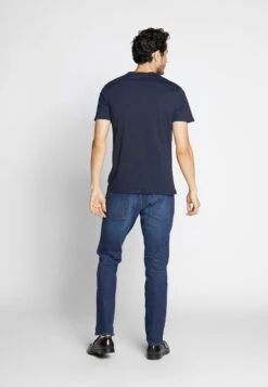 Pier One 4 Pack - Basic T-Shirt - Black/White/Blue 7 Pier One 4 Pack - Basic T-Shirt - Black/White/Blue -Boutique Fashion Men's Discount Store 0ca3960a59ed4451aec4ebc371a3d206