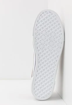 Pier One Trainers - Cognac 12 Pier One Trainers - Cognac -Boutique Fashion Men's Discount Store 145a34f35dfa413597a2a65581546fa1