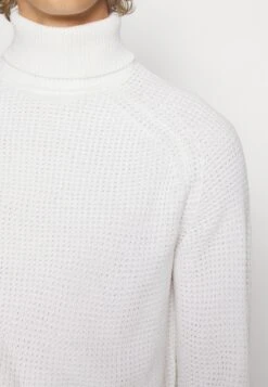 Pier One Jumper -Offwhite 11 Pier One Jumper -Offwhite -Boutique Fashion Men's Discount Store 19404f675108439db1f074cc76f147c1