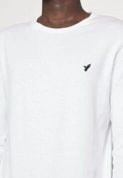 Pier One 3 Pack Unisex- Long Sleeved Top - White/Dark Blue/Bordeaux 13 Pier One 3 Pack Unisex- Long Sleeved Top - White/Dark Blue/Bordeaux -Boutique Fashion Men's Discount Store 1b2ede20e58f406e95e3473a02af3d18