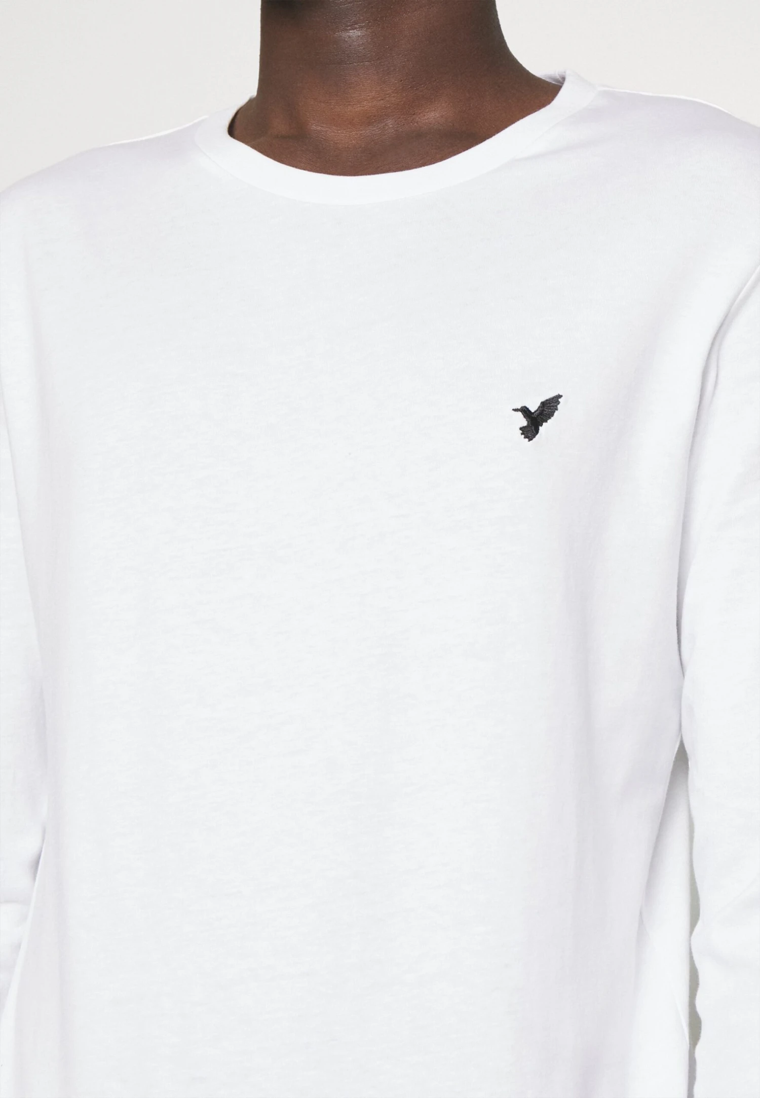 Pier One 3 Pack Unisex- Long Sleeved Top - White/Dark Blue/Bordeaux 7 Pier One 3 Pack Unisex- Long Sleeved Top - White/Dark Blue/Bordeaux - Image 7