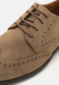 Pier One Lace-Ups - Beige -Boutique Fashion Men's Discount Store 1b5eb0fbcf8a4027bad831479b4dbd0e