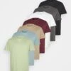 Pier One 7 Pack - Basic T-Shirt - Black /Green /Bordeaux