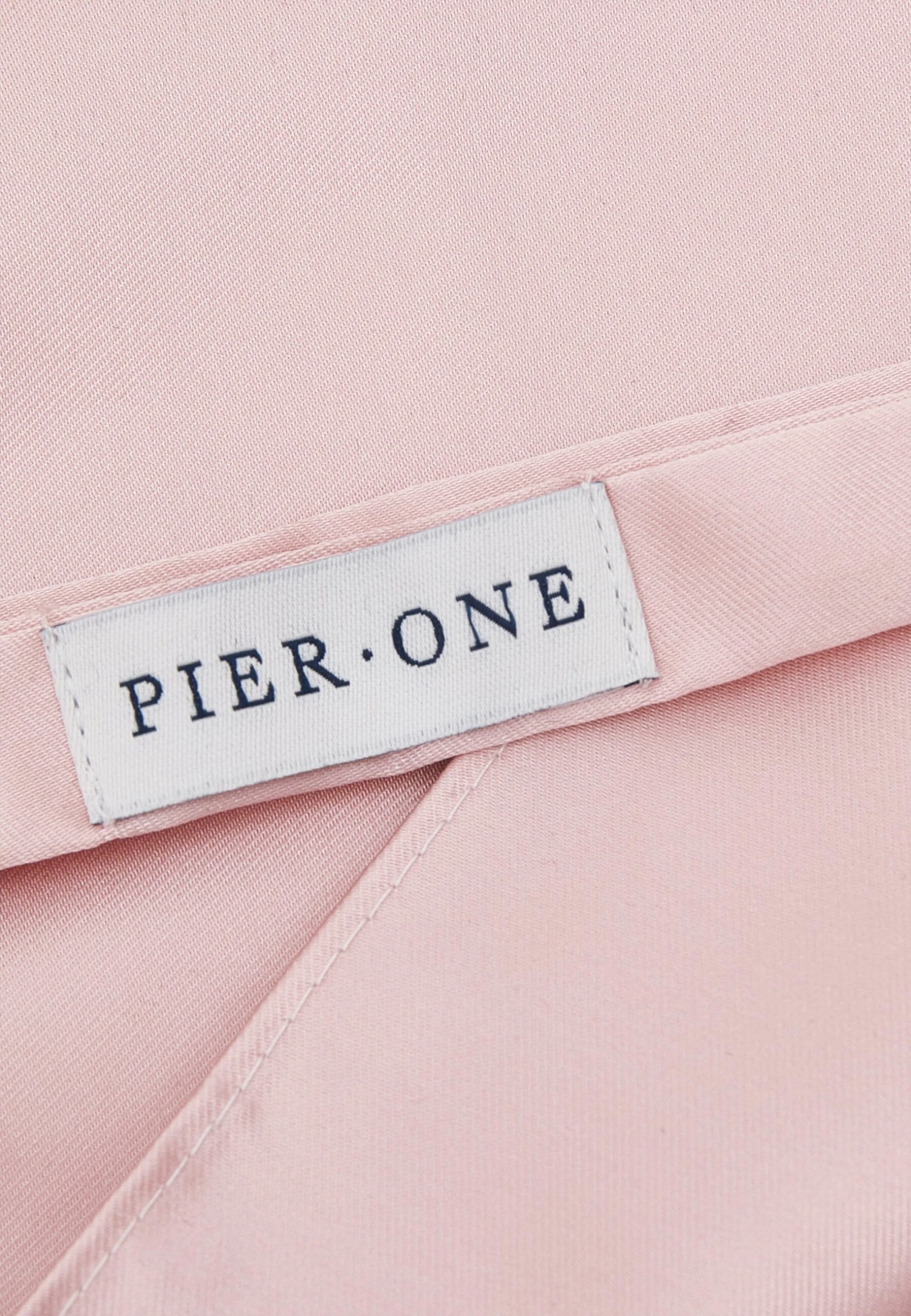 Pier One Set - Pocket Square - Light Pink 4 Pier One Set - Pocket Square - Light Pink - Image 4