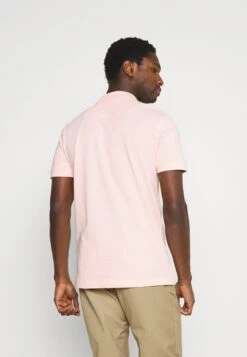 Pier One 3 Pack - Polo Shirt - White/Light Blue/Pink 11 Pier One 3 Pack - Polo Shirt - White/Light Blue/Pink -Boutique Fashion Men's Discount Store 29ee6a3ce9114d4a9db3393d0f82346c