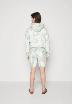 Pier One Shorts - Green -Boutique Fashion Men's Discount Store 2d521d8c9adf4be4a56779575bec4259