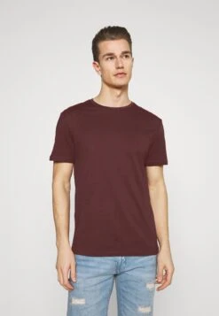 Pier One 3 Pack - Basic T-Shirt - Black/Grey/Bordeaux -Boutique Fashion Men's Discount Store 2d6e3b91aae541ef977efb9debcd78fb