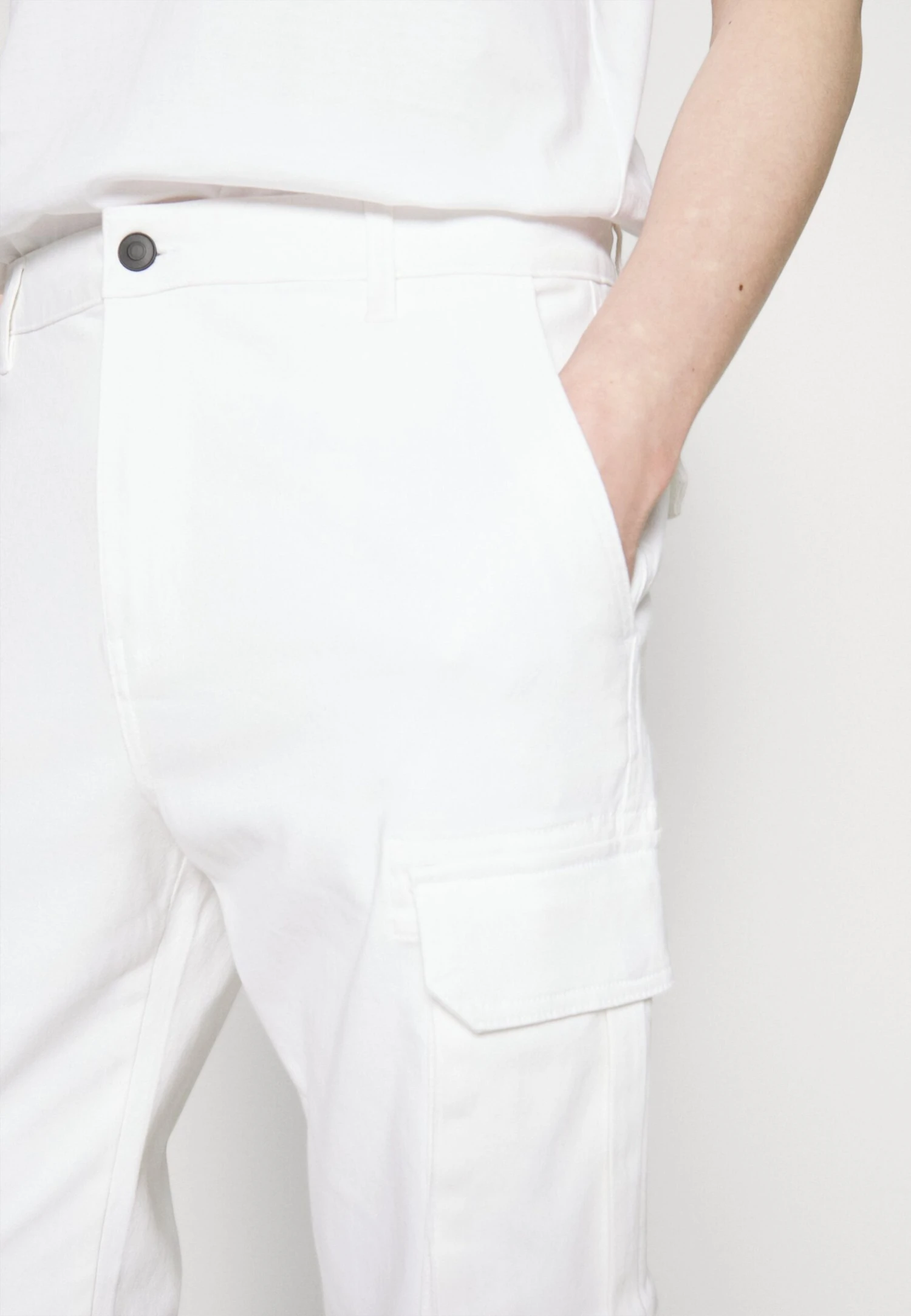 Pier One Cuffed Skinny Trouser- Cargo Trousers - White 5 Pier One Cuffed Skinny Trouser- Cargo Trousers - White - Image 5
