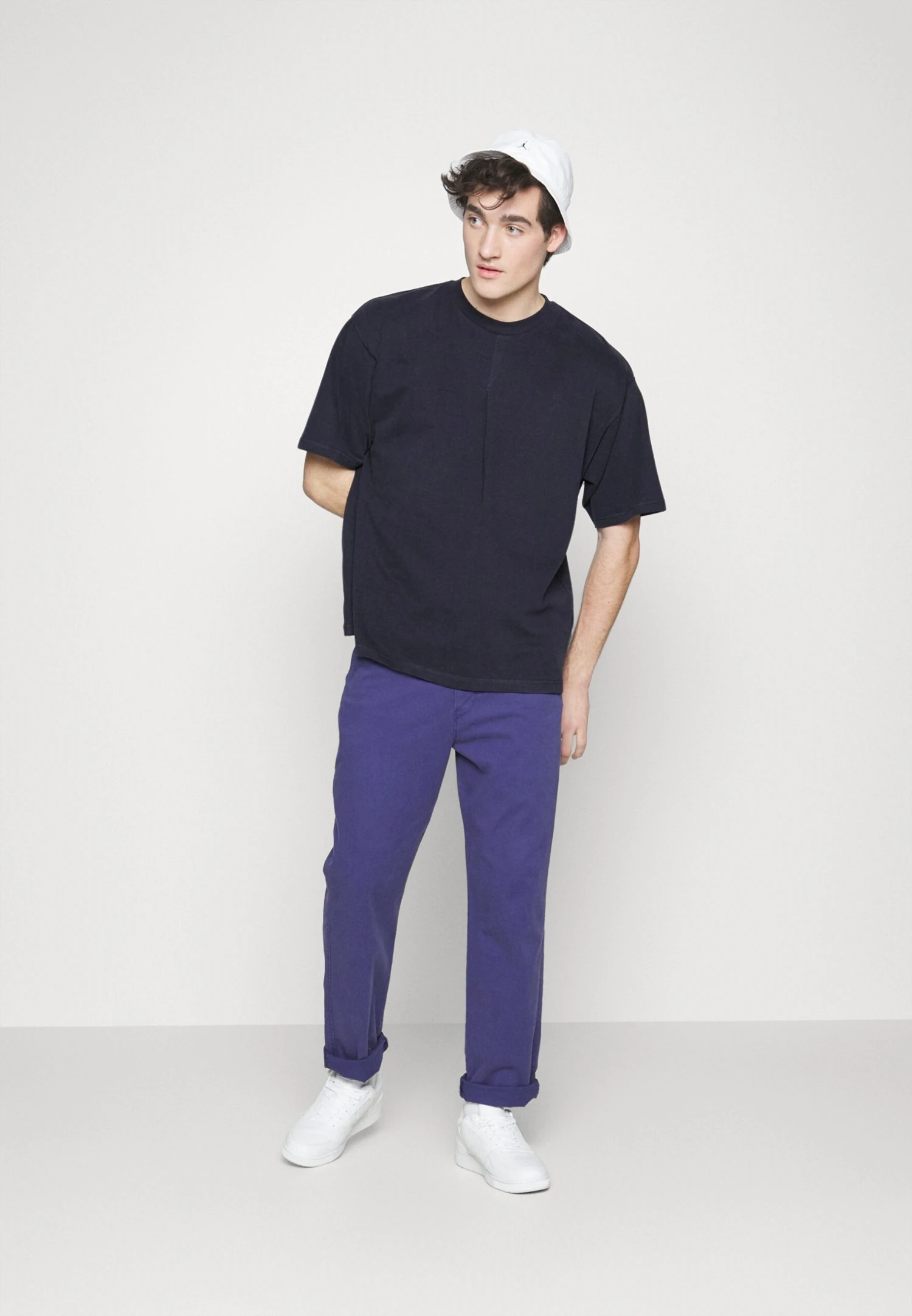 Pier One Basic T-Shirt - Dark Blue 2 Pier One Basic T-Shirt - Dark Blue - Image 2