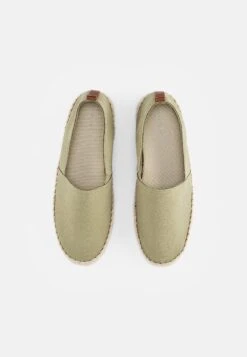 Pier One Rena Espadrille Unisex - Espadrilles - Olive -Boutique Fashion Men's Discount Store 37f61750ec004994b62ae6ddcfad1a43