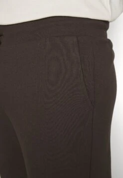 Pier One Tracksuit Bottoms - Dark Brown 9 Pier One Tracksuit Bottoms - Dark Brown -Boutique Fashion Men's Discount Store 38a73ba2bb274c9aadbc707dfe7f606f