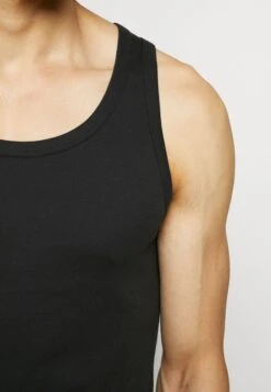 Pier One 3 Pack - Undershirt -Boutique Fashion Men's Discount Store 398be07701a64aadb3a852dde6086e46