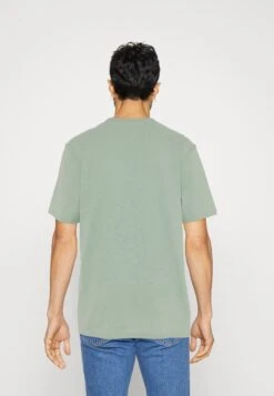 Pier One 5 Pack - Basic T-Shirt - Mint/Off-White/Khaki 12 Pier One 5 Pack - Basic T-Shirt - Mint/Off-White/Khaki -Boutique Fashion Men's Discount Store 39f674774e2748fb83e82e2803d04471