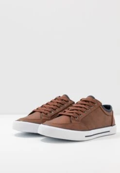 Pier One Trainers - Cognac 9 Pier One Trainers - Cognac -Boutique Fashion Men's Discount Store 3b00da4a03eb4ec1b97b037135210f8d