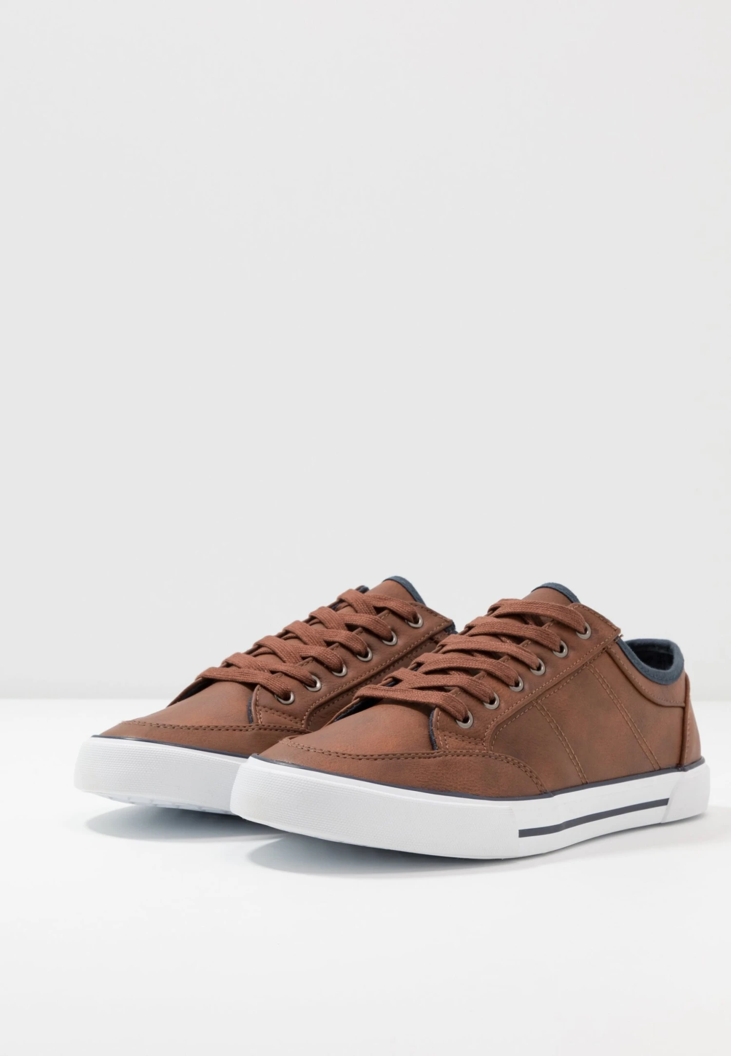 Pier One Trainers - Cognac 3 Pier One Trainers - Cognac - Image 3