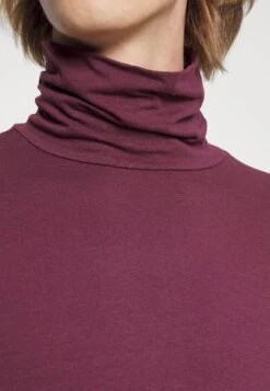 Pier One 2 Pack - Long Sleeved Top - Bordeaux/Dark Blue -Boutique Fashion Men's Discount Store 3fb2c11971d44f1eb83b5092b7ec1576