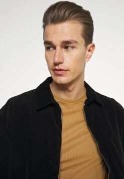 Pier One 5 Pack - Basic T-Shirt - Brown/White/Black -Boutique Fashion Men's Discount Store 41bdebd242374d019f64e1060d47972d