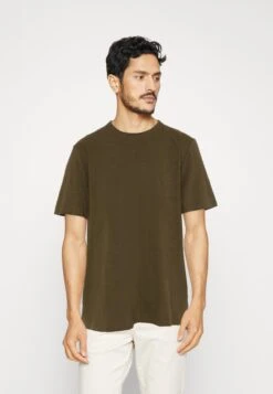 Pier One 5 Pack - Basic T-Shirt - Mint/Off-White/Khaki 15 Pier One 5 Pack - Basic T-Shirt - Mint/Off-White/Khaki -Boutique Fashion Men's Discount Store 42f6253d8bf64a56bd8f923f6738933f