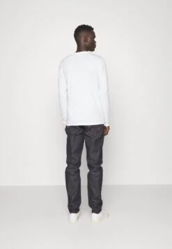 Pier One 3 Pack Unisex- Long Sleeved Top - White/Dark Blue/Bordeaux 9 Pier One 3 Pack Unisex- Long Sleeved Top - White/Dark Blue/Bordeaux -Boutique Fashion Men's Discount Store 43cf2e00749049d682515fcf1ae3a1d2