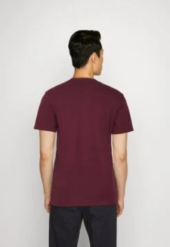 Pier One 5 Pack - Basic T-Shirt - Dark Blue/Pink/Off-White -Boutique Fashion Men's Discount Store 43e5b16979164ff28438c139f84cc1d8