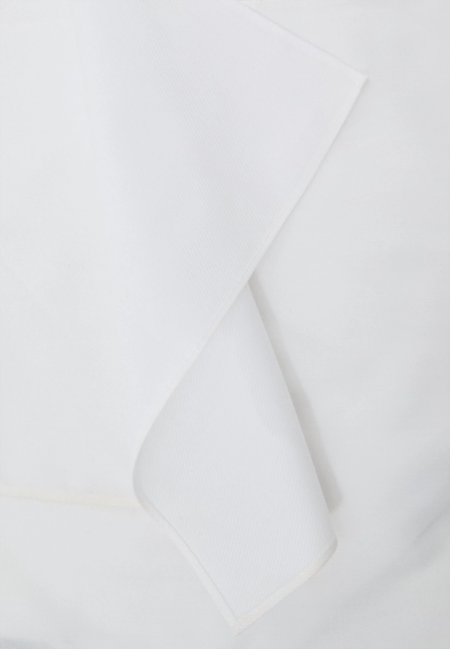 Pier One Cotton 3 Pack - Pocket Square - White 3 Pier One Cotton 3 Pack - Pocket Square - White - Image 3