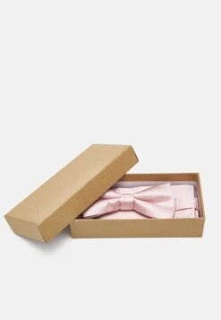Pier One Set - Pocket Square - Light Pink 10 Pier One Set - Pocket Square - Light Pink -Boutique Fashion Men's Discount Store 517154d2ae40495fb7a566e19a28c743