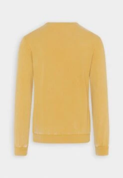 Pier One Sweatshirt - Yellow 11 Pier One Sweatshirt - Yellow -Boutique Fashion Men's Discount Store 51cbf2aa5e7a494e914e32ac12d5e4d0