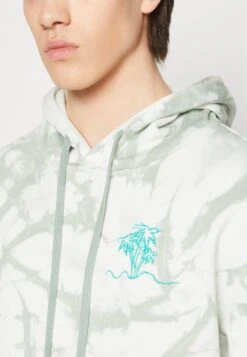 Pier One Hoodie - Green -Boutique Fashion Men's Discount Store 5200ce2384904e77836c6960bf6d3e69