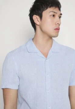 Pier One Shirt - Light Blue 9 Pier One Shirt - Light Blue -Boutique Fashion Men's Discount Store 56493bb5e186482e8bfdeeb1a61bf2a6