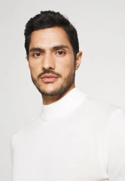 Pier One Jumper - White -Boutique Fashion Men's Discount Store 5f0d1b0fc9994eb4a0ce0d288748551c