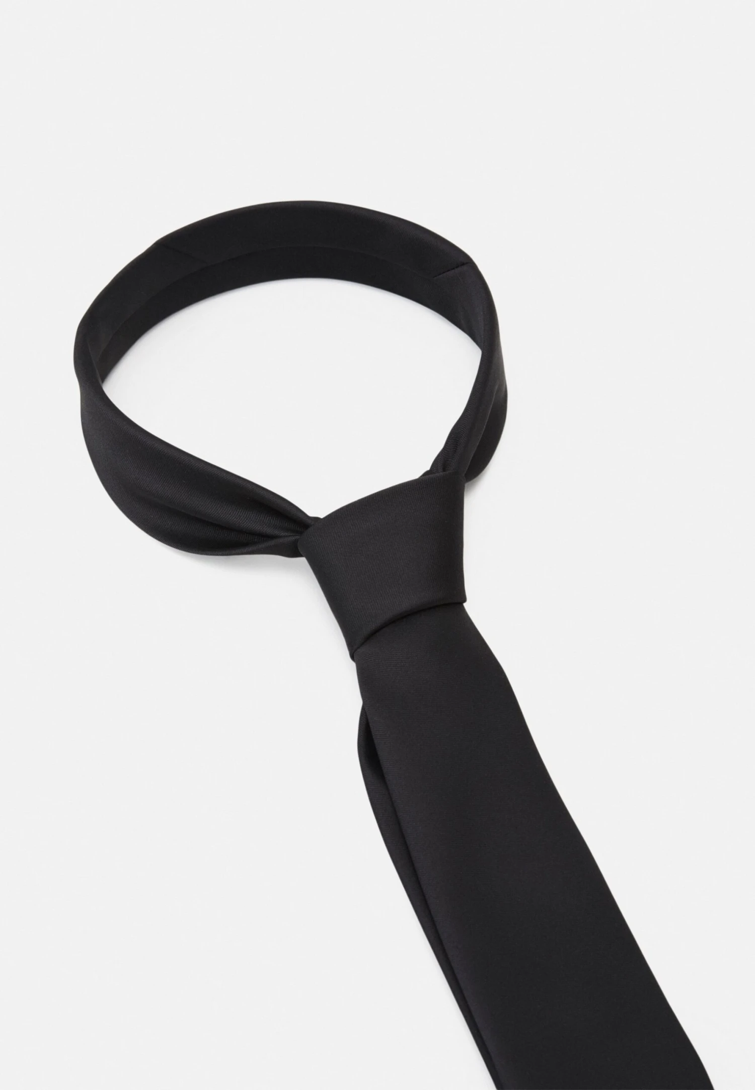 Pier One Set - Tie - Black 5 Pier One Set - Tie - Black - Image 5