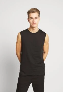 Pier One 3 Pack - Basic T-Shirt -Boutique Fashion Men's Discount Store 62c6701b340e420ebe16749abebd4e0c