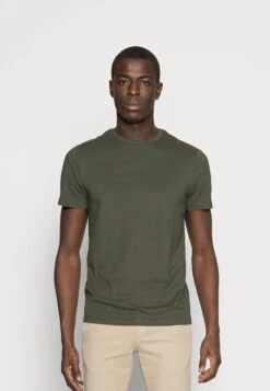 Pier One 5 Pack - Basic T-Shirt - Dark Blue/Grey/Khaki 12 Pier One 5 Pack - Basic T-Shirt - Dark Blue/Grey/Khaki -Boutique Fashion Men's Discount Store 631608d5e2ad4476a169a66cae159ef3