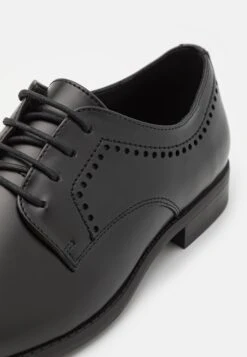 Pier One Unisex - Lace-Ups - Black 11 Pier One Unisex - Lace-Ups - Black -Boutique Fashion Men's Discount Store 644b5a300959464e9054a530f2d3c6a9