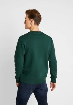 Pier One Sweatshirt - Dark Green -Boutique Fashion Men's Discount Store 64e00228e278451db174183b1df3302e