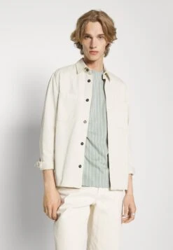 Pier One Print T-Shirt - Light Green -Boutique Fashion Men's Discount Store 6b994c12a7eb43a3bc1fbdc857e66eed