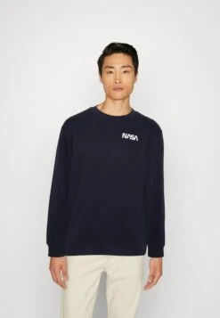 Pier One Nasa - Sweatshirt - Dark Blue -Boutique Fashion Men's Discount Store 6d61a1644c9d4552a1cc06abf1027487
