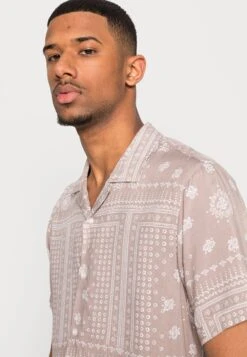 Pier One Unisex - Shirt - Beige -Boutique Fashion Men's Discount Store 70a76d053f6e4c838930ca6c51179325