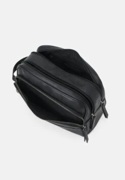 Pier One Wash Bag - Black -Boutique Fashion Men's Discount Store 72c61a3eb0464acab4cb9e5cbe61c284