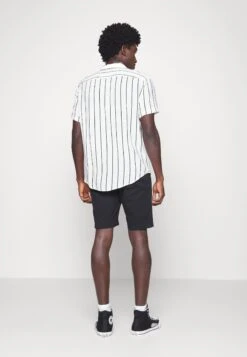 Pier One 2 Pack - Shorts - Black/Olive 15 Pier One 2 Pack - Shorts - Black/Olive -Boutique Fashion Men's Discount Store 73395e7496094f16ab01d685c224eec1