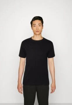 Pier One 7 Pack - Basic T-Shirt - Black/Dark Blue/Dark Green -Boutique Fashion Men's Discount Store 755032e78c9b46aab1bd6188b1abb4ff