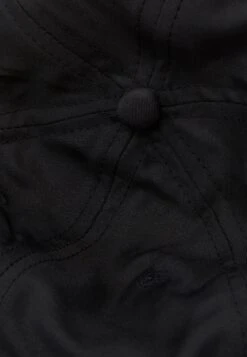 Pier One Unisex - Cap -Black 7 Pier One Unisex - Cap -Black -Boutique Fashion Men's Discount Store 781fccf059484bb1b6fb6ad3662517f3