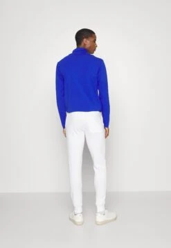 Pier One Tracksuit Bottoms - White -Boutique Fashion Men's Discount Store 8331affdd7f0488692bf512a43af10d8