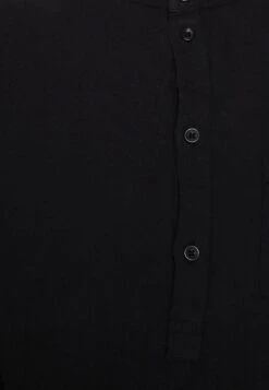 Pier One Linen Cotton Mix 2 Pack - Shirt - White/Black 9 Pier One Linen Cotton Mix 2 Pack - Shirt - White/Black -Boutique Fashion Men's Discount Store 833ae75cbbc64a5bb0cdd99156522f8b