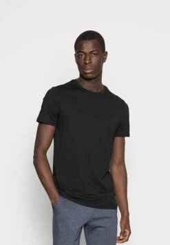 Pier One 3 Pack - Basic T-Shirt - White/Black/Light Grey -Boutique Fashion Men's Discount Store 8841ef7a330647bd9e8c373d192746b9