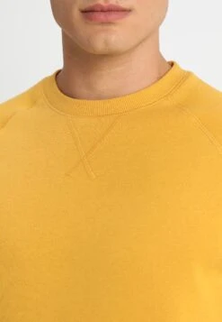 Pier One Sweatshirt - Yellow -Boutique Fashion Men's Discount Store 8a4d2817525a4323bdc03a6f8069ea0e