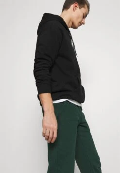 Pier One Tracksuit Bottoms - Dark Green -Boutique Fashion Men's Discount Store 8c00f20d94d84d9782b5a4dd0cb52231